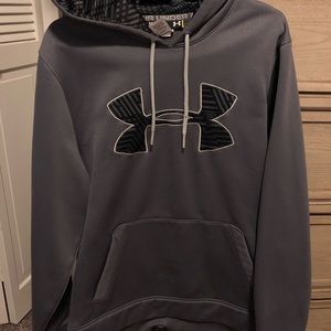 Under Armour Storm sweatshirt